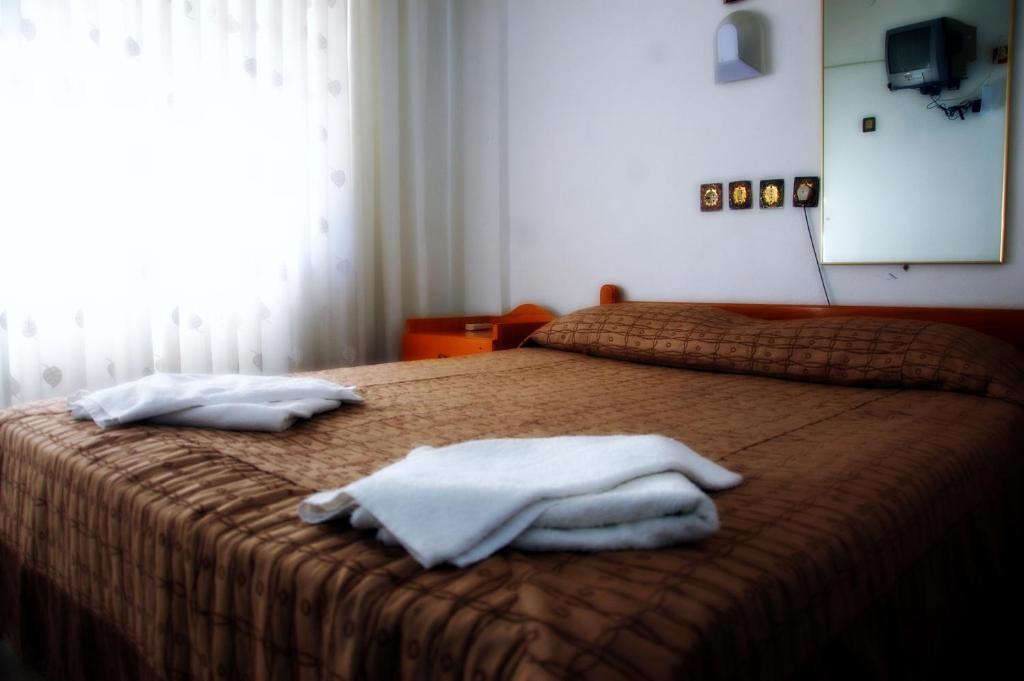 Pak Hotel - Adult Only Kusadasi Habitación foto